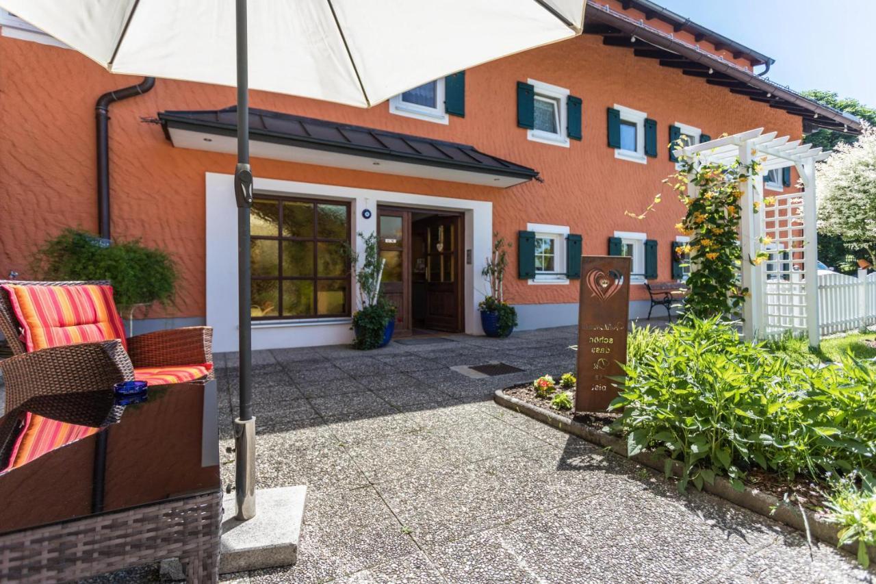 Fewo Im Gaestehaus Maximilian Eggelsberg エクステリア 写真